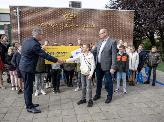 Prijsuitreiking Koningin Julianaschool Sint Philipsland winnaar Fietsmasters challenge Zeeland