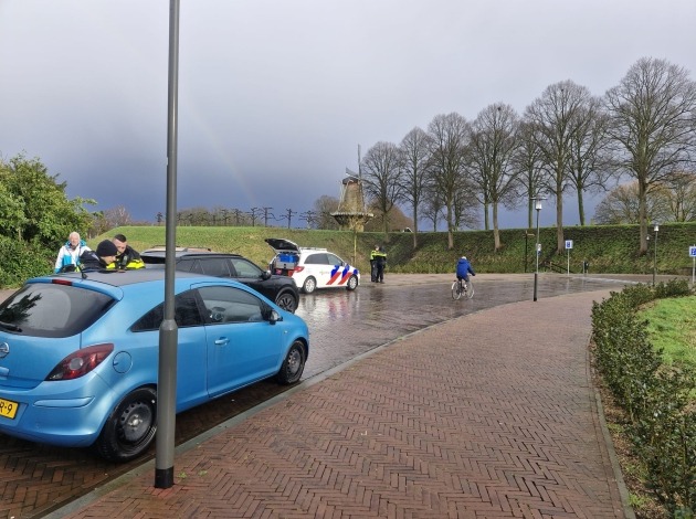 Auto wordt aangehouden bij alcohol handhavingsactie