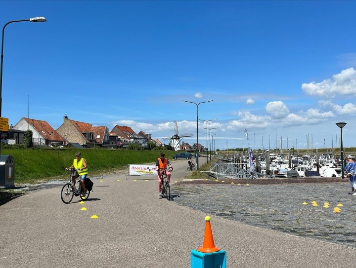 Deelnemer Doortrapdag op fietsparcours
