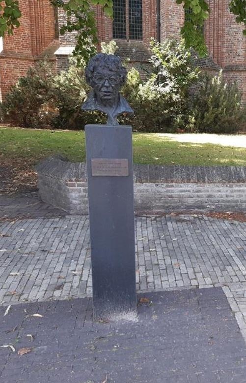 Monument Annie MG Schmidt