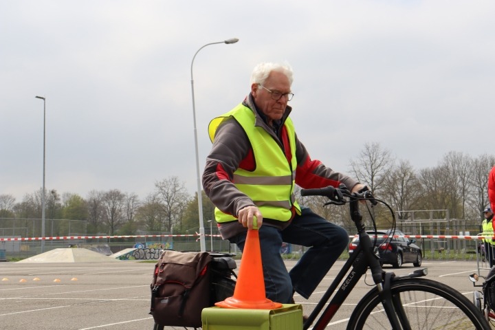 Deelnemer Doortrapdag op fietsparcours