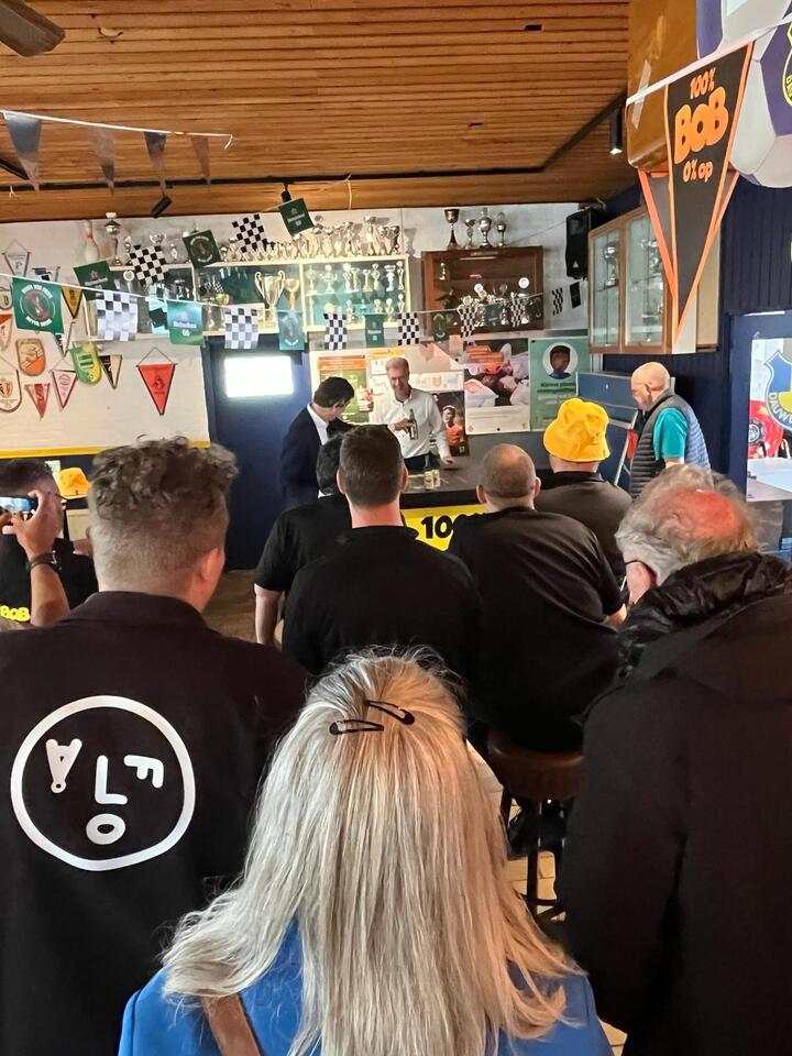 Onthulling BOB Bar