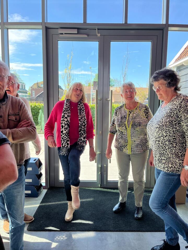 Deelnemers Doortrapdag doen fitoefeningen