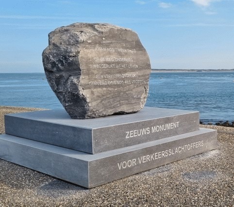 Het Zeeuws monument voor verkeersslachtoffers 